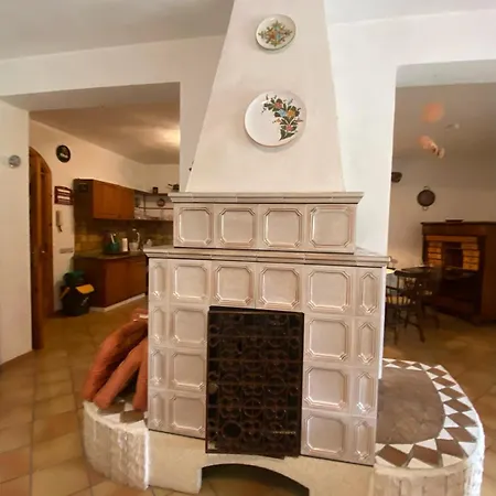 Pm 25 Via Trepene Lejlighed Castellonorato